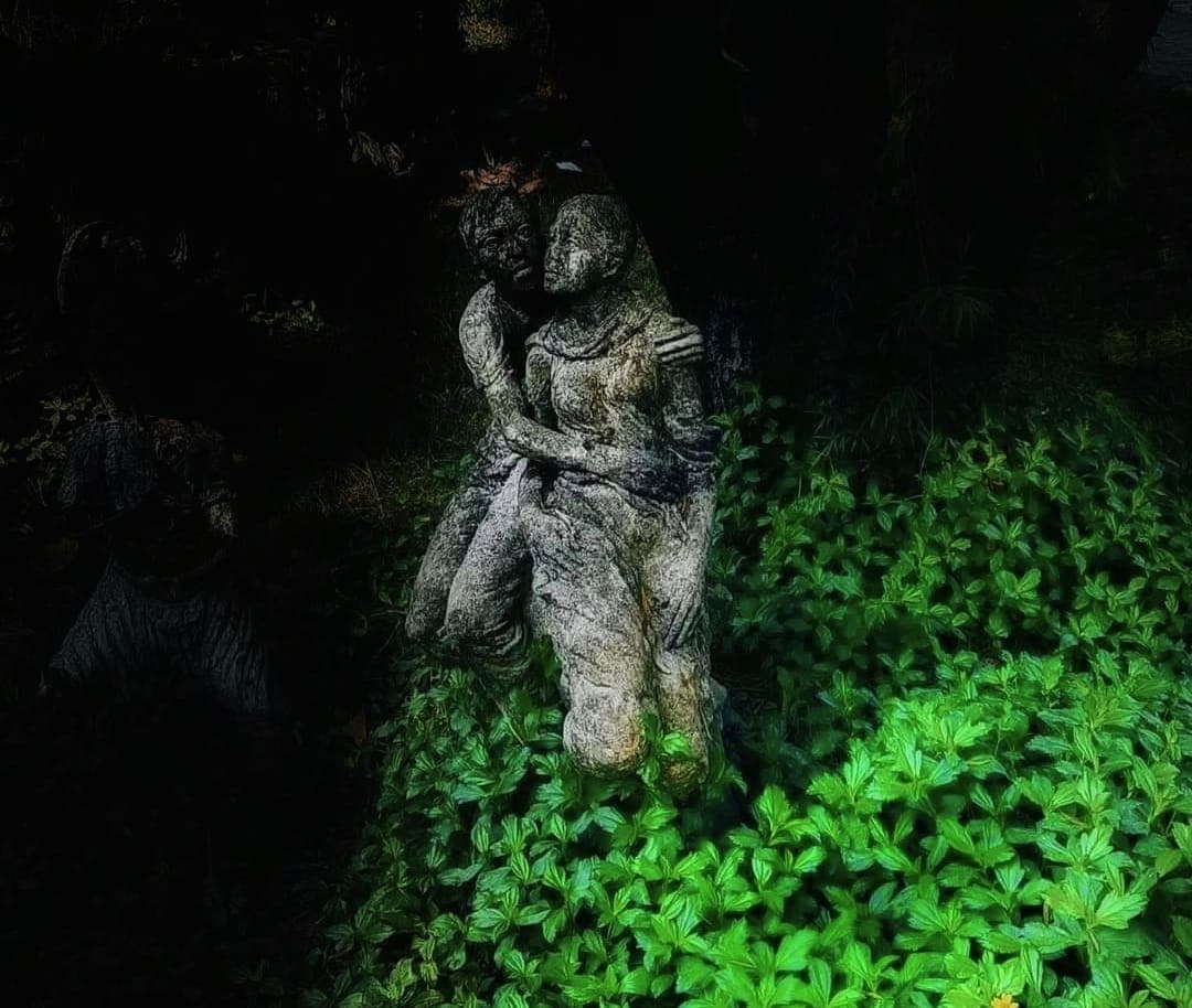 শ্বাশততার নিরব সত্য